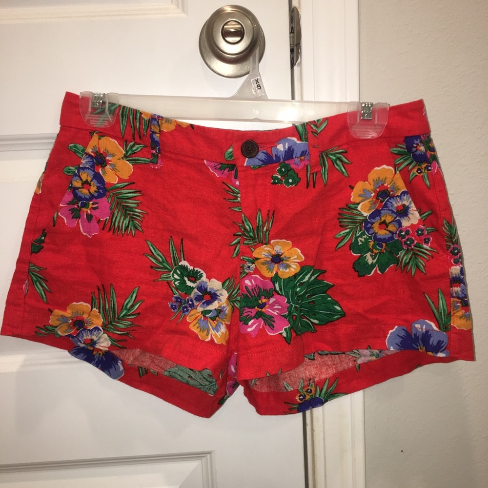 Tropical shorts
